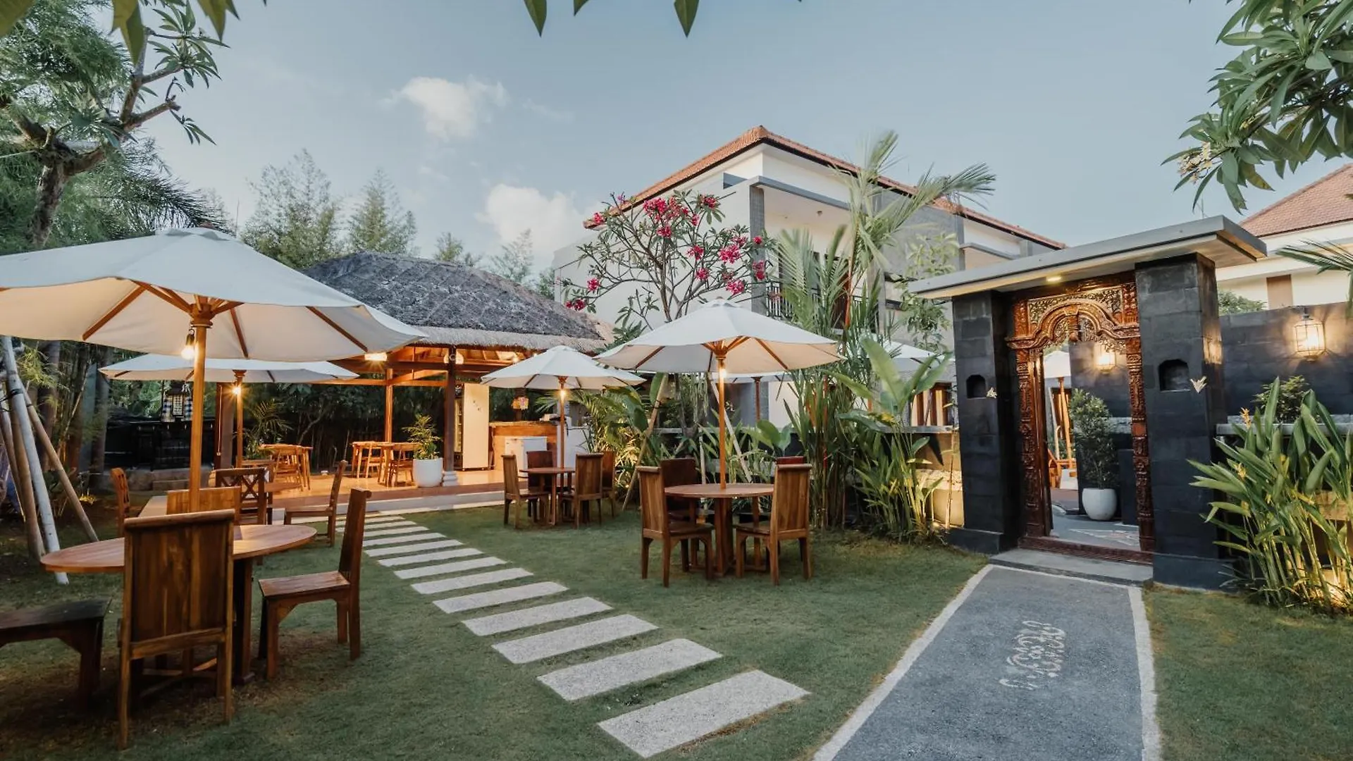 You Suite Seminyak Legian  Hotel Legian (Bali)
