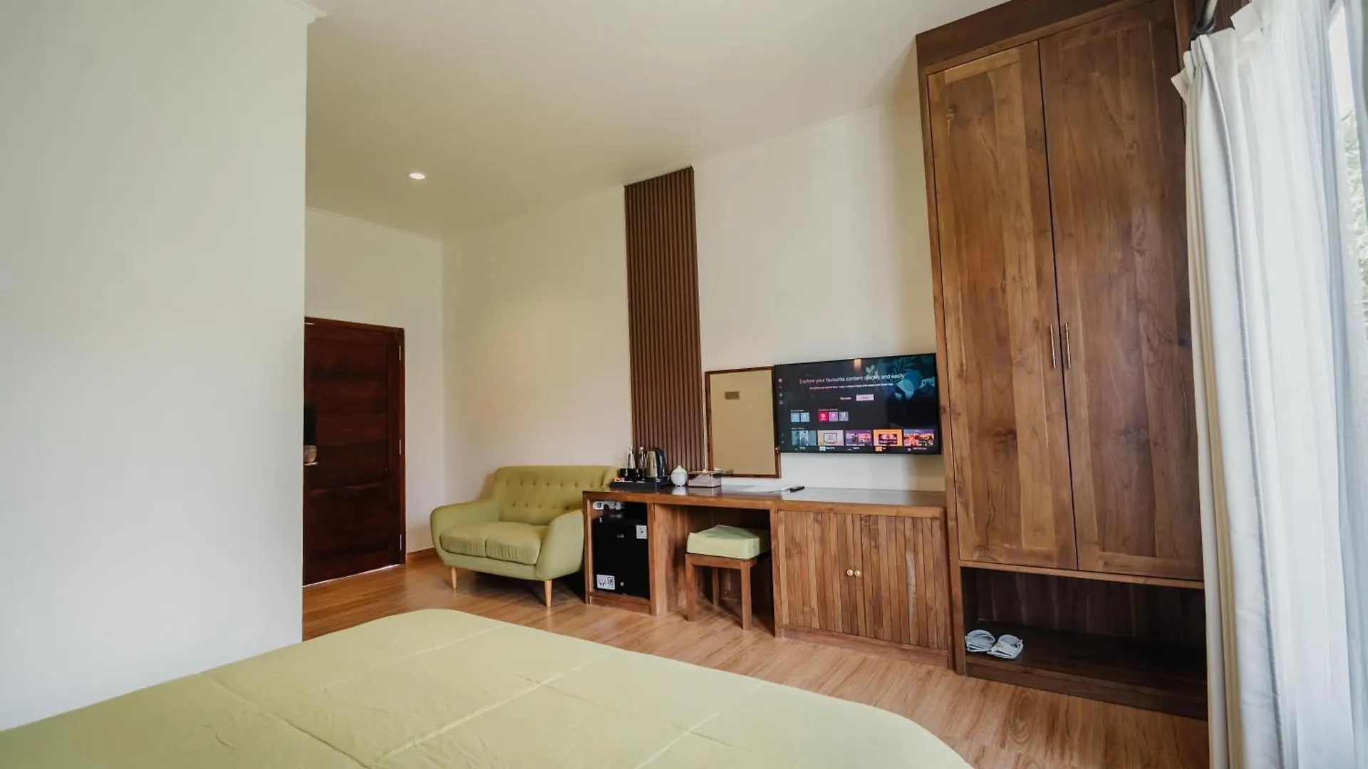 You Suite Seminyak Legian Hotel
